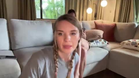 Snapshot of kaileeshy chatting on March 2, 2:41 am Kailee Smile online show from March 2, 2:41 am