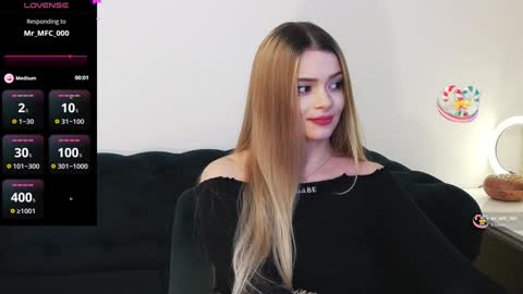 Kailyn online show from December 15, 11:09 pm