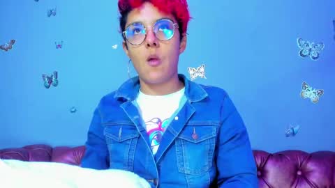 kaira_mosse_ online show from May 19, 11:38 am