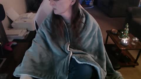 Snapshot of kait331 chatting on November 29, 2:25 am Camprincess331 online show from November 29, 2:25 am