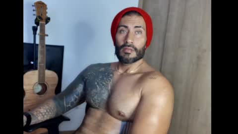 Snapshot of kaleth_price chatting on February 28, 4:21 am Kaleth Price online show from February 28, 4:21 am