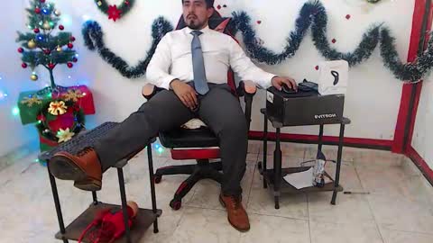 Snapshot of kalethbigdick88 chatting on November 24, 4:23 am Kaleth online show from November 24, 4:23 am