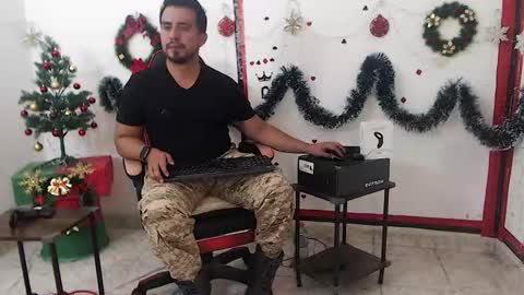 Snapshot of kalethbigdick88 chatting on January 8, 5:54 am Kaleth online show from January 8, 5:54 am