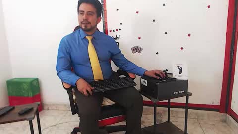 Snapshot of kalethbigdick88 chatting on January 17, 6:07 am Kaleth online show from January 17, 6:07 am