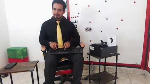 Snapshot of kalethbigdick88 chatting on January 18, 5:44 am Kaleth online show from January 18, 5:44 am