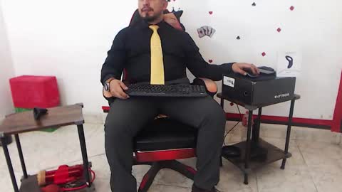 Snapshot of kalethbigdick88 chatting on February 12, 1:22 am Kaleth online show from February 12, 1:22 am