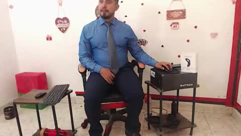 Snapshot of kalethbigdick88 chatting on February 13, 9:55 pm Kaleth online show from February 13, 9:55 pm