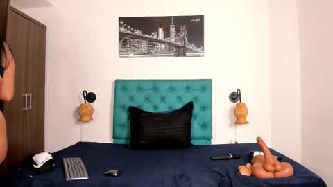 kalifa_latin online show from September 16, 6:42 pm