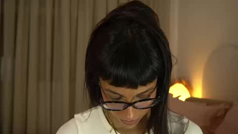 kaligray10 online show from September 8, 8:08 pm