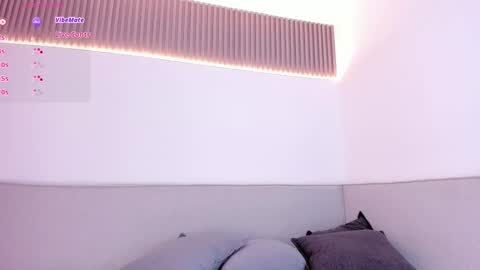 Carolina   online show from November 15, 12:45 pm