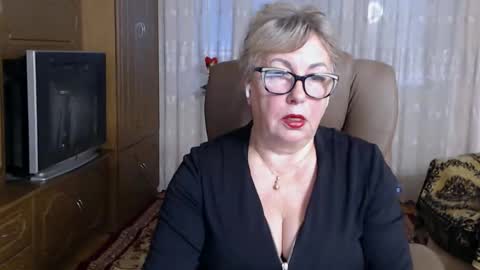 Snapshot of kalliiina chatting on October 22, 8:03 am kalliiina online show from October 22, 8:03 am