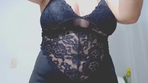 Hannah online show from February 25, 3:20 am