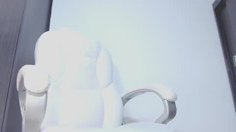 Hannah online show from November 7, 3:50 am