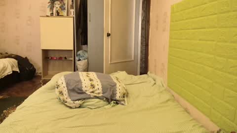 Snapshot of kameliy666 chatting on February 4, 11:49 am Kameliy666 online show from February 4, 11:49 am