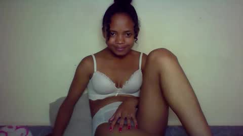 kamillah69 online show from February 2, 7:01 pm