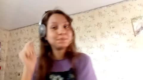 Snapshot of kamisalling chatting on September 10, 8:14 am Mari Simmons online show from September 10, 8:14 am