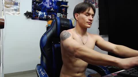 Snapshot of kanekixxxhot chatting on September 24, 1:53 am andres online show from September 24, 1:53 am