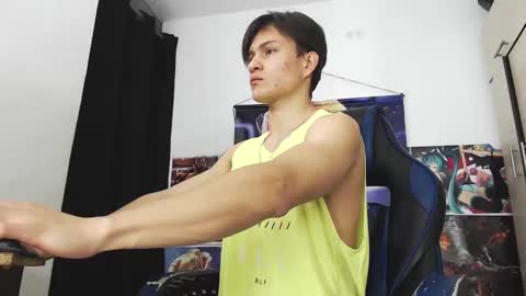 Snapshot of kanekixxxhot chatting on November 13, 1:10 pm andres online show from November 13, 1:10 pm