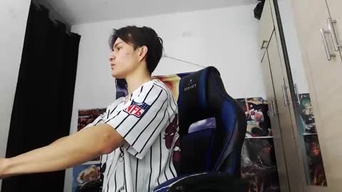 Snapshot of kanekixxxhot chatting on November 20, 1:22 pm andres online show from November 20, 1:22 pm