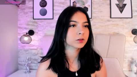 Snapshot of kanna02 chatting on October 21, 11:00 am Kanna online show from October 21, 11:00 am