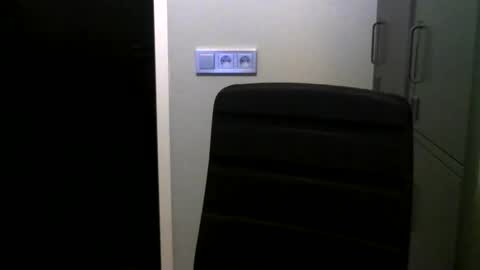 Robbie online show from October 15, 4:34 am