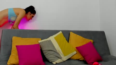 Karen online show from March 27, 12:05 pm