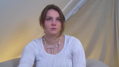 Karen online show from November 23, 6:19 pm