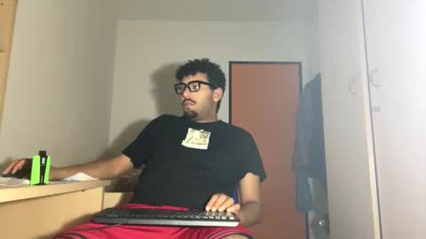 karim03larbi online show from March 5, 7:06 pm