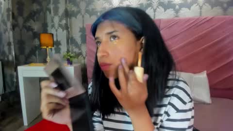 Snapshot of karin_ks chatting on November 5, 7:25 pm Karina online show from November 5, 7:25 pm