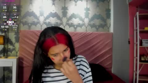 Snapshot of karin_ks chatting on December 16, 3:33 am Karina online show from December 16, 3:33 am