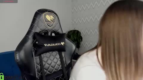 karina_broks online show from November 13, 11:31 am