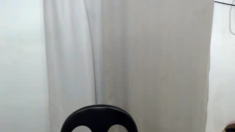 Snapshot of karina_goddess chatting on October 4, 4:32 am karina online show from October 4, 4:32 am