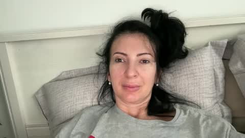 Snapshot of karinablair chatting on February 1, 12:16 pm Karina online show from February 1, 12:16 pm