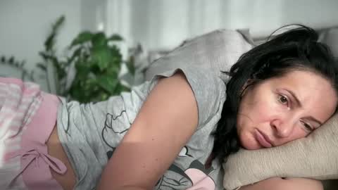 Snapshot of karinablair chatting on February 10, 6:42 am Karina online show from February 10, 6:42 am