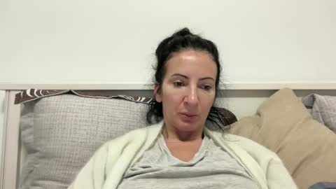 Snapshot of karinablair chatting on February 18, 4:59 pm Karina online show from February 18, 4:59 pm