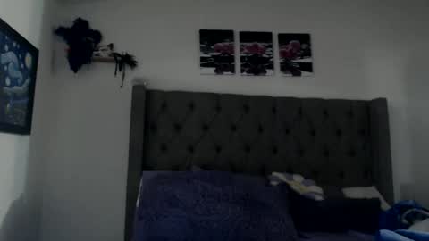 Snapshot of karinakummings chatting on December 1, 8:47 pm karinakummings online show from December 1, 8:47 pm