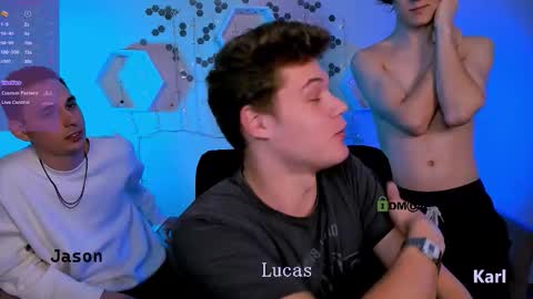 Karl online show from November 17, 8:25 pm