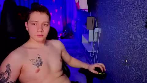 Snapshot of karl_night_ chatting on March 3, 6:03 pm karl night online show from March 3, 6:03 pm