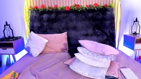 Snapshot of karla_gonzaless chatting on February 26, 1:11 am Karla Gonzaless online show from February 26, 1:11 am