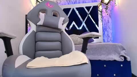 Snapshot of karla_hernandez chatting on September 29, 11:26 am Karla online show from September 29, 11:26 am