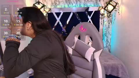 Snapshot of karla_hernandez chatting on October 1, 11:27 am Karla online show from October 1, 11:27 am