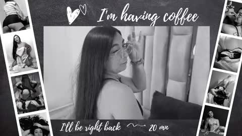 Snapshot of karla_hernandez chatting on October 28, 11:03 am Karla online show from October 28, 11:03 am