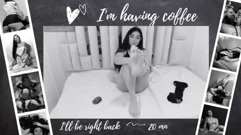 Snapshot of karla_hernandez chatting on November 10, 1:21 pm Karla online show from November 10, 1:21 pm