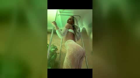 KarlaBart online show from December 18, 11:22 pm