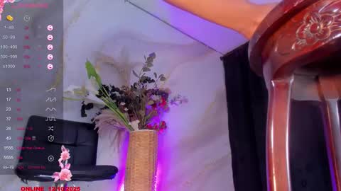 KARLA online show from October 12, 1:54 pm