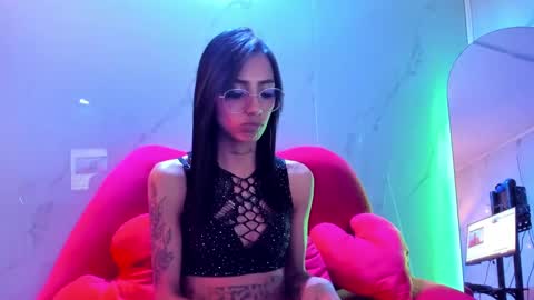 karlaslutskinny__ online show from October 8, 3:09 pm