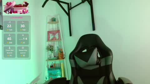 Snapshot of karlavittar chatting on February 6, 9:17 pm karlavittar online show from February 6, 9:17 pm