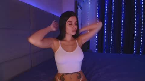 Karlijn online show from January 11, 10:15 pm