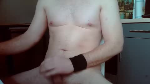 Snapshot of karlodi chatting on February 11, 10:15 am Kev online show from February 11, 10:15 am