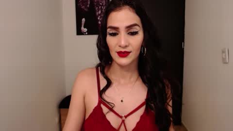 Snapshot of karlota_hank chatting on November 19, 6:35 am Karlis online show from November 19, 6:35 am